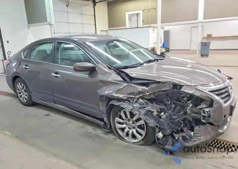 2015 Nissan Altima 2.5 z USA, uszkodzony, nr VIN 1N4AL3AP6FC567657